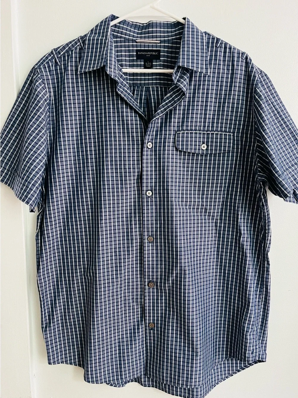 Banana Republic • Men’s Navy and White Windowpane Button-Down Shirt